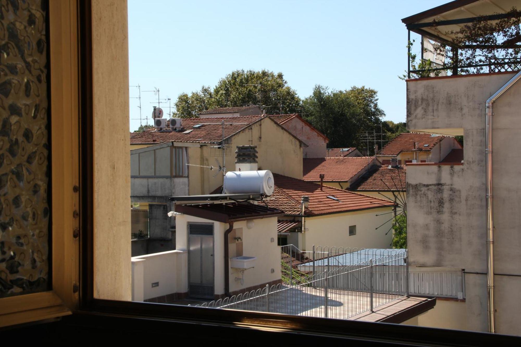 Hotel Sauro Viareggio Buitenkant foto